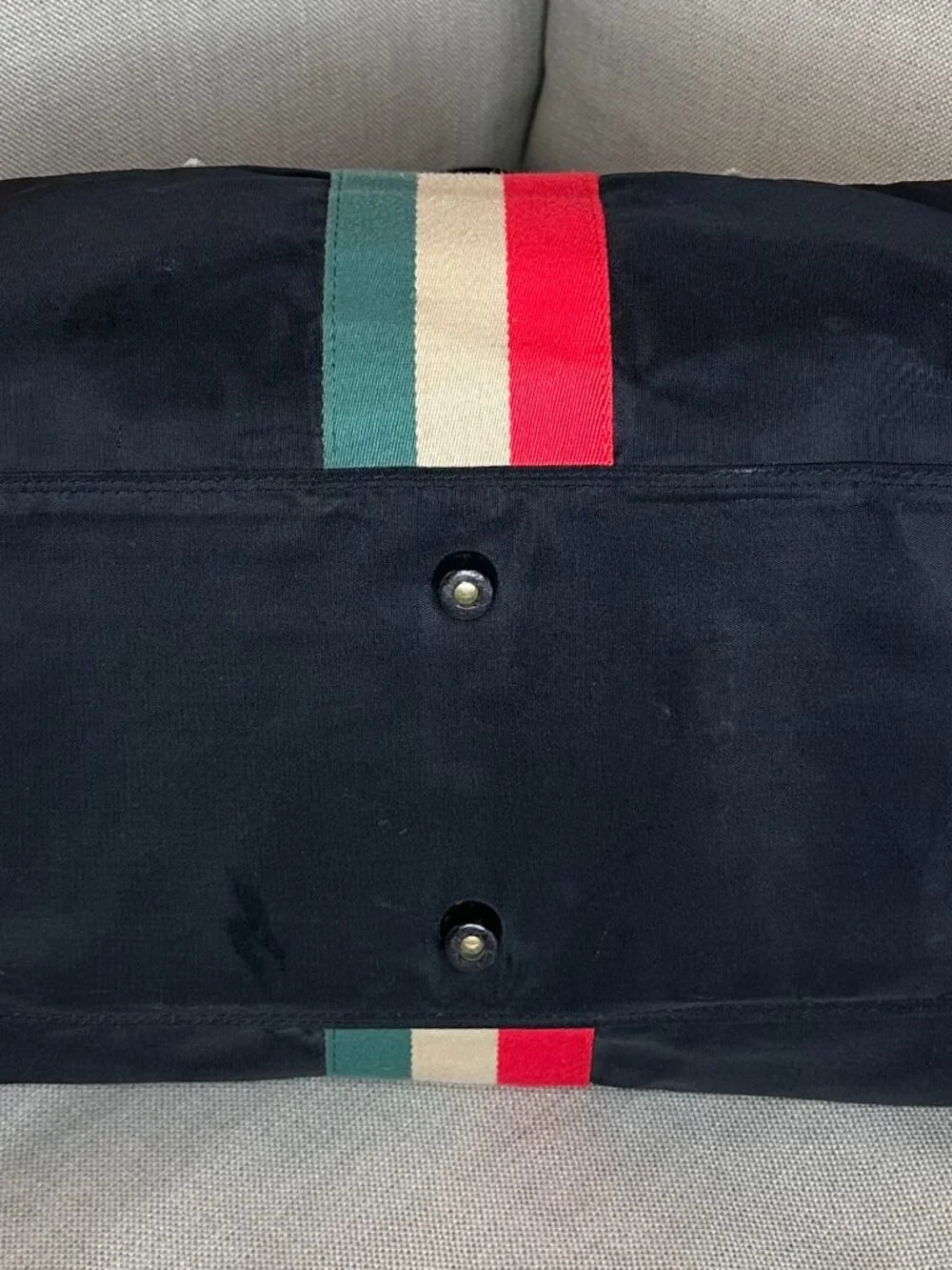 Vintage Lark Weekender Duffel | Expandable Sides | Lock + Strap